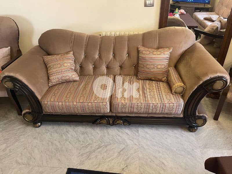 3 sofa ( in good condition) 1