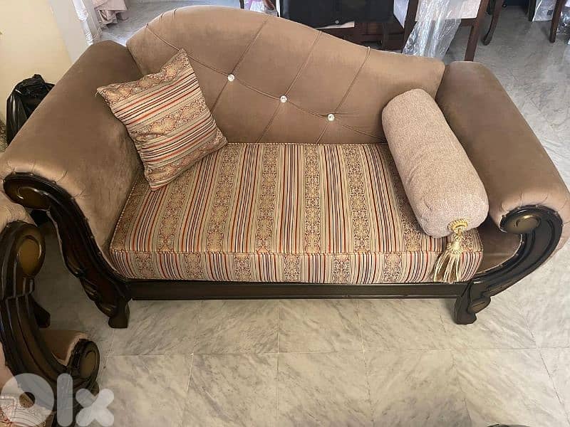 3 sofa ( in good condition) 2