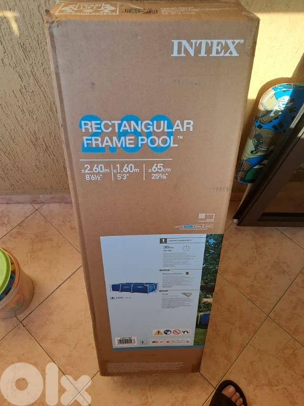 intex pool and filter 1