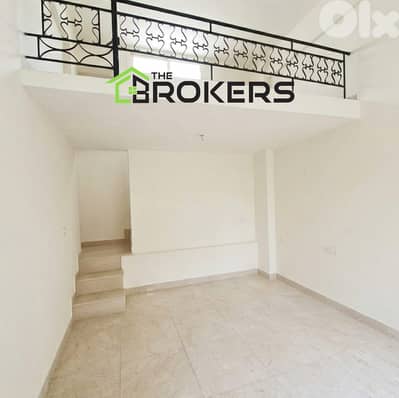 Shop for Rent in Monot محل للايجار في مونو