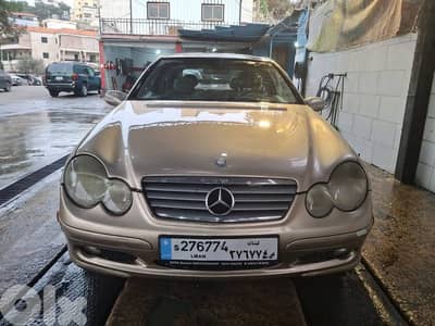 Mercedes-Benz C-Class 2003