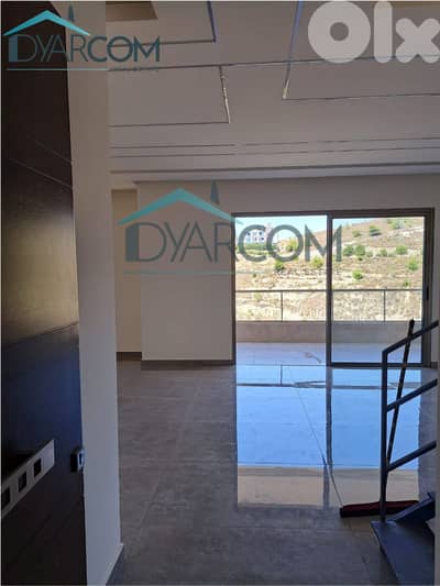 DY3432 - Halat Duplex Apartment with Terrace for Sale!