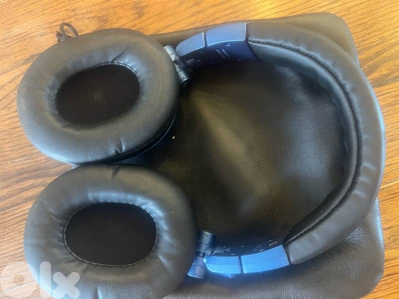 Audio Technica Headphones 1