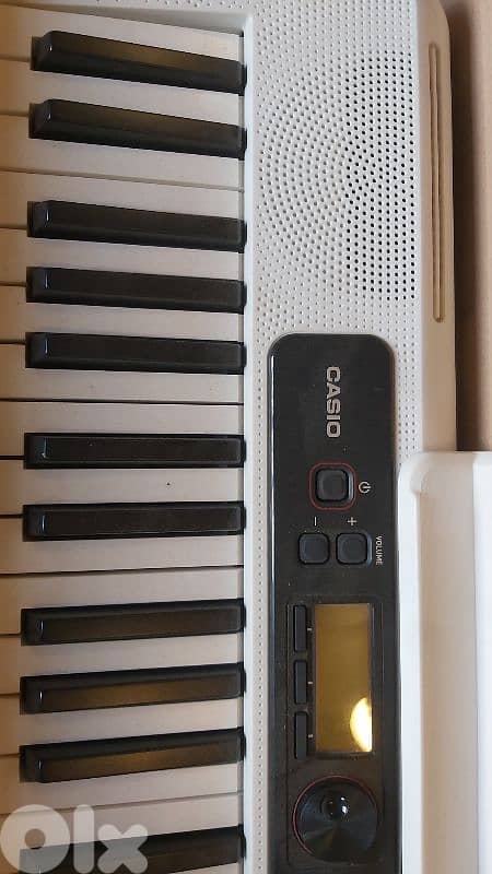 casiotone CTS 200 4