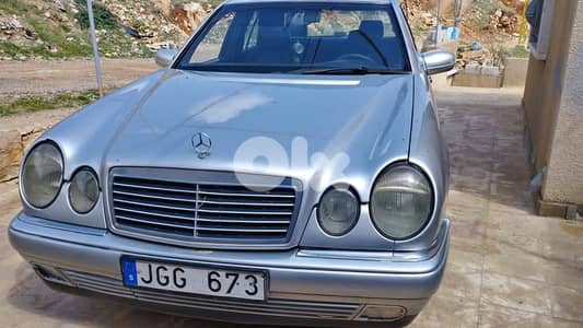 Mercedes-Benz 320 1996