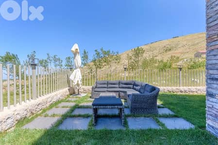 300 Sqm Chalet with Garden in Bekish