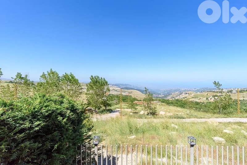 300 Sqm Chalet with Garden in Faqra 6