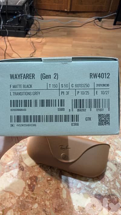 Rayban Wayfarer Meta AI glasses Gen 2 matte black transition lenses
