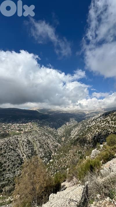 land for sale in Zaarour - أرض للبيع في الزعرور