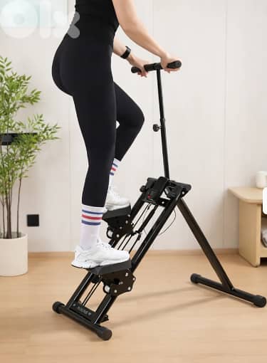 Foldable stair stepper machine