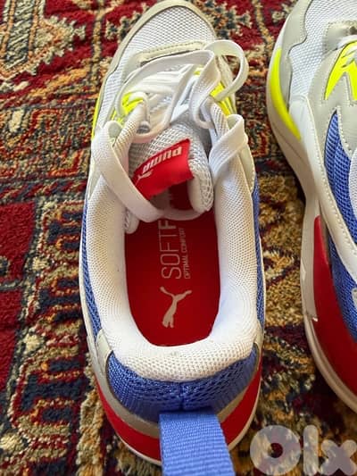 Puma soft foam shoes