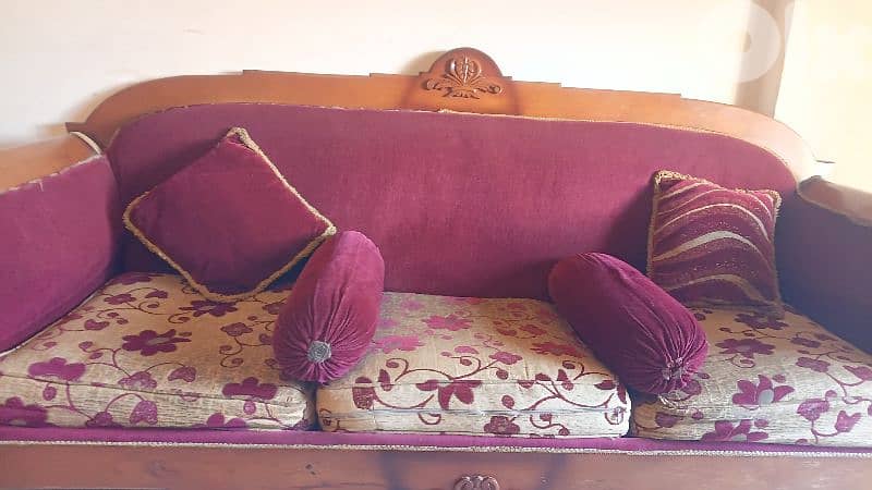 sofa of living room 1