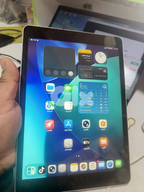 ipad 9 64 GB like new 2