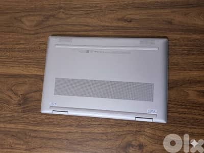 HP Laptop 360 Touchscreen - Core i5 - بحالة الوكالة