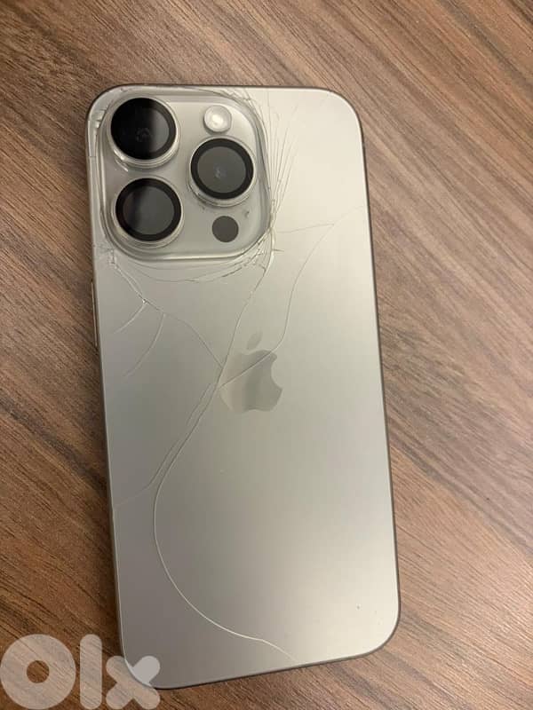Iphone 15 pro used 1