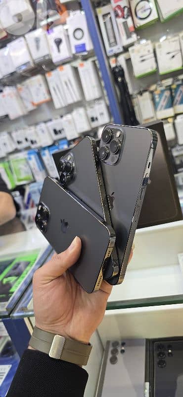 iphone 13 pro max 256 gb like new mjmrk