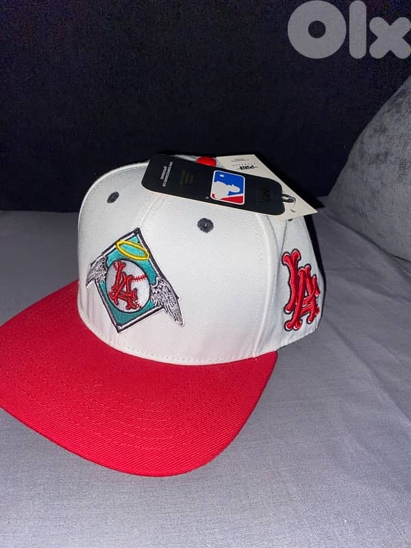 MLB Pro Standard Retro Vintage Los Angeles Angels Snapback Hat 1