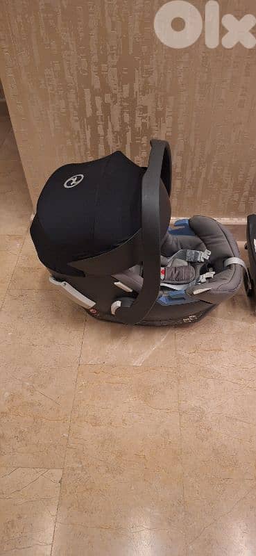 1st age car seat and base-fix 2
