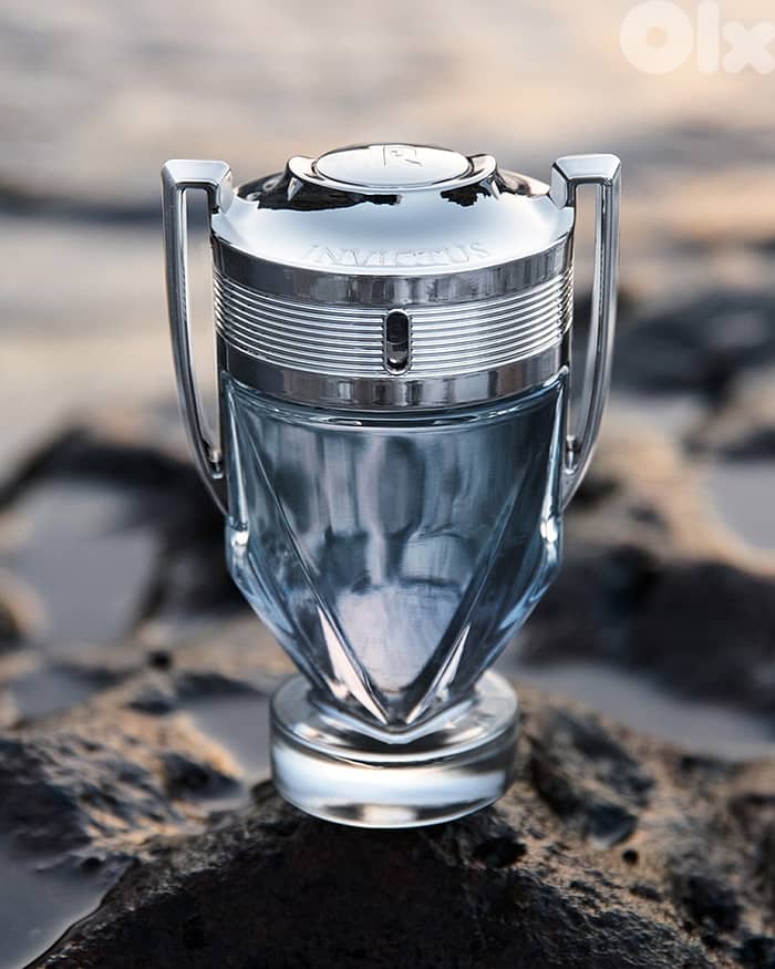 Paco Rabanne Invictus Eau de Toilette 150 mL – For Men 2