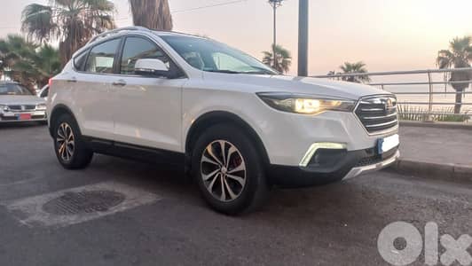 Mitsubishi Faw 2019-Black leather-Panoramic