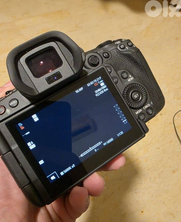 canon R5 C 2