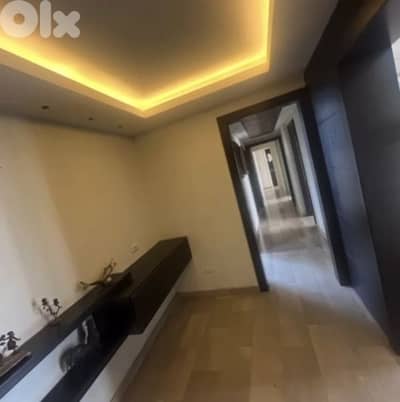 Prime location Apartment For Rent in Dekwaneh