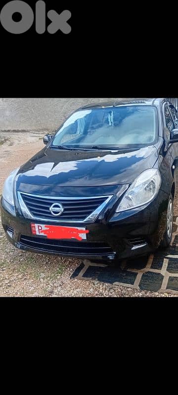 Nissan Sunny 2012
