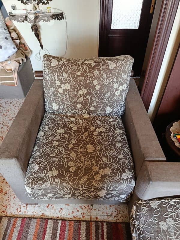 Living room (complete) with table 5