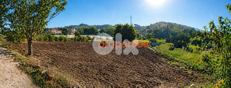 PRIME LOCATION- Land For Sale in Ghineh CPES273