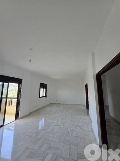 Apartment for sale in mansourieh شقة للبيع في المنصورية