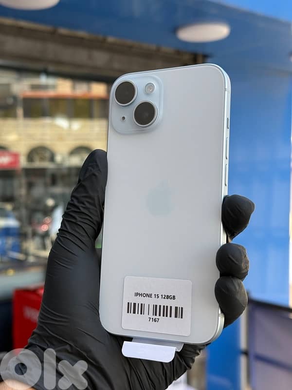 iPhone 15 open Box 6