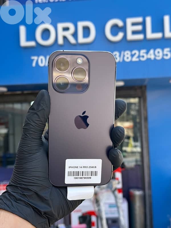 iPhone 14 Pro open Box 2