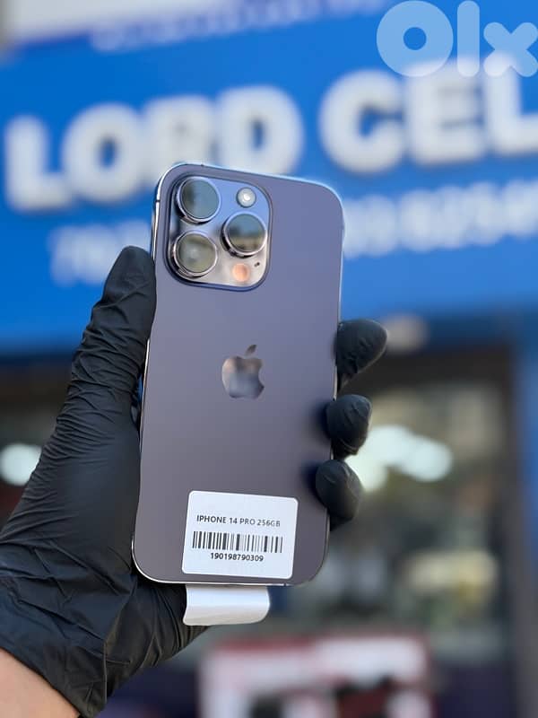 iPhone 14 Pro open Box 10