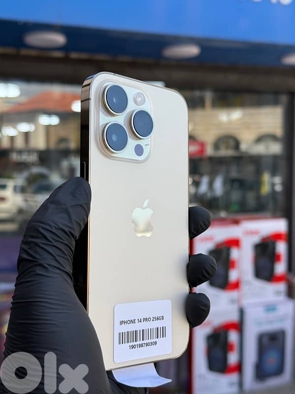 iPhone 14 Pro Open Box 4