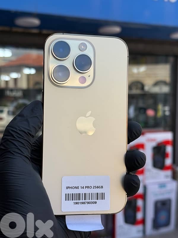 iPhone 14 Pro Open Box 5