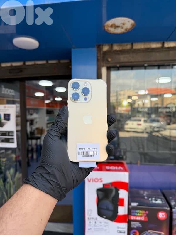 iPhone 14 Pro Open Box 8