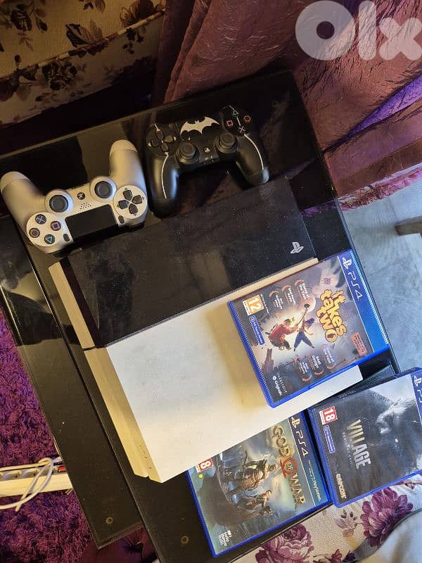 ps4 super slim 1