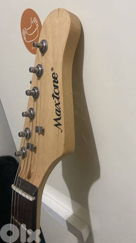 Maxtone Guitar 6