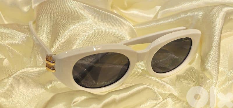 Dior Royal White and Gold 2