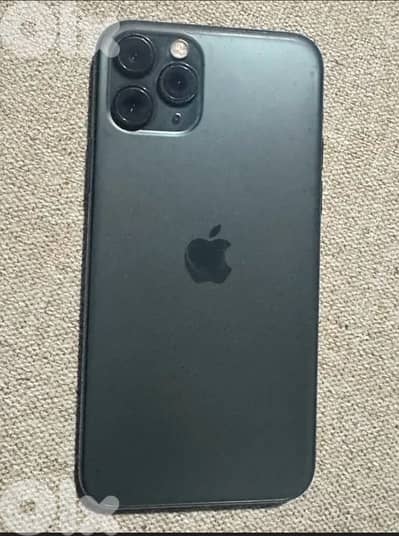 iphone 11 pro super clean