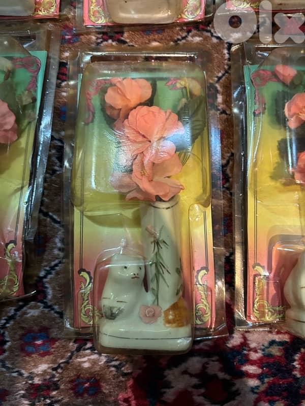 porcelain cat figurine 1