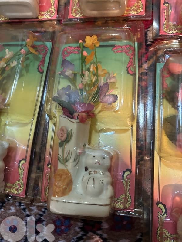 porcelain cat figurine 2