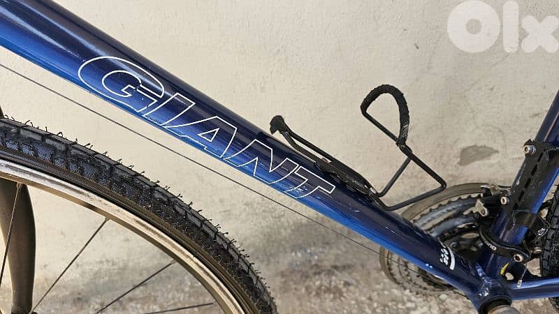 giant escape R3 good condtions 9