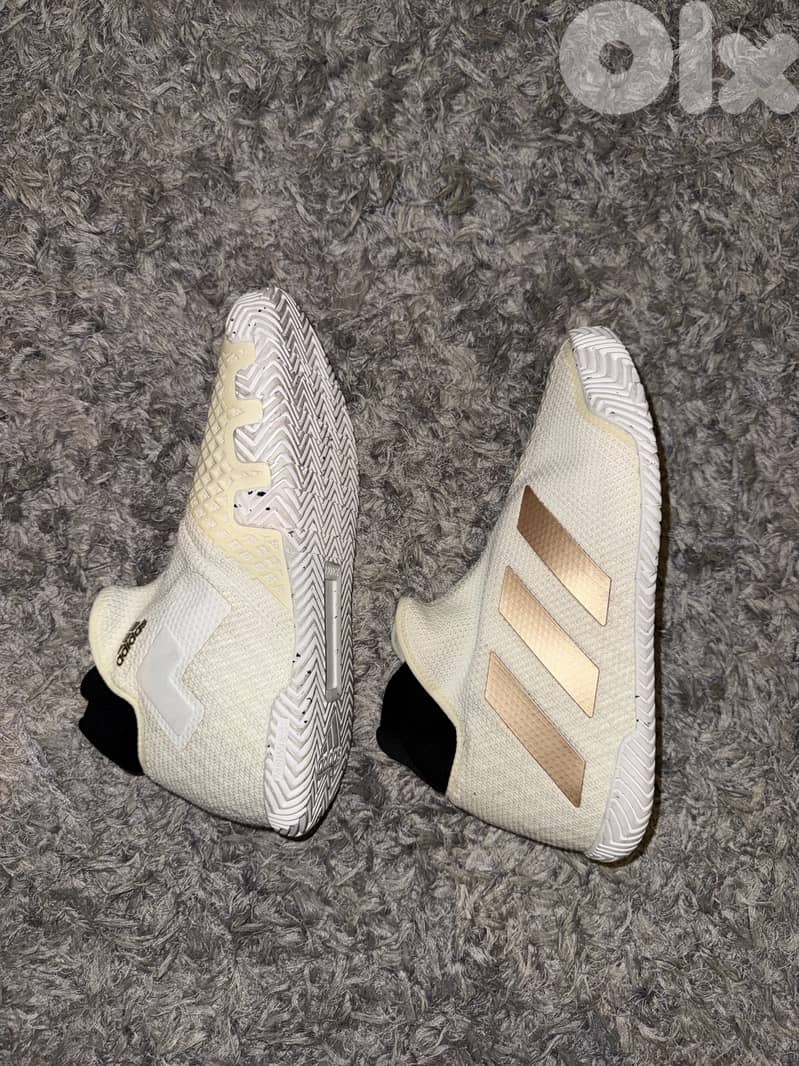 Adidas Stycon White 4