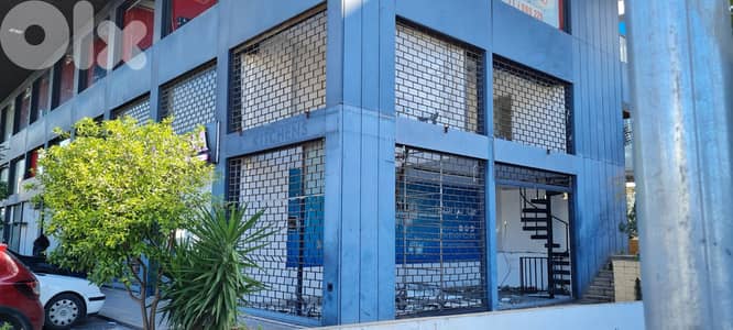 Triplex Shop for Sale in Dekwaneh