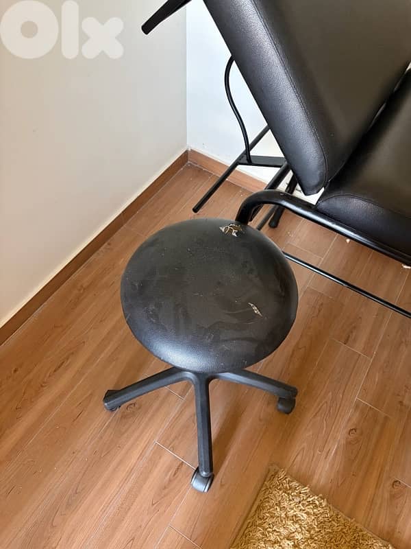 salon chair 3