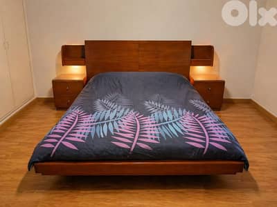 Double bed with storage + 2 nightstands – good condition
