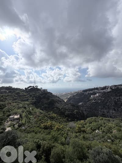 Apartment for sale in Nabay شقة للبيع في ناباي