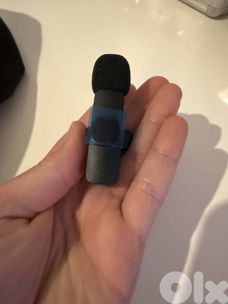 Wireless Lavalier Microphones (Lightening) 3