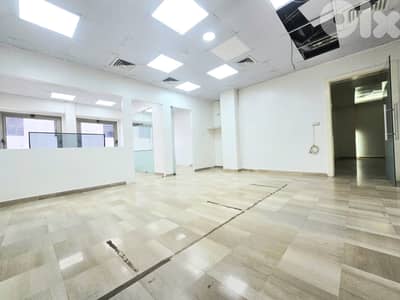 RAO26-5049 Office for Rent – Downtown | 90 m²